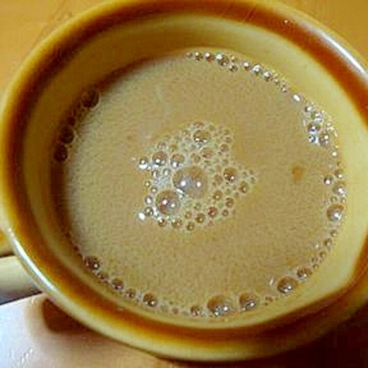 ココナッツミルクのコーヒークリームカクテル